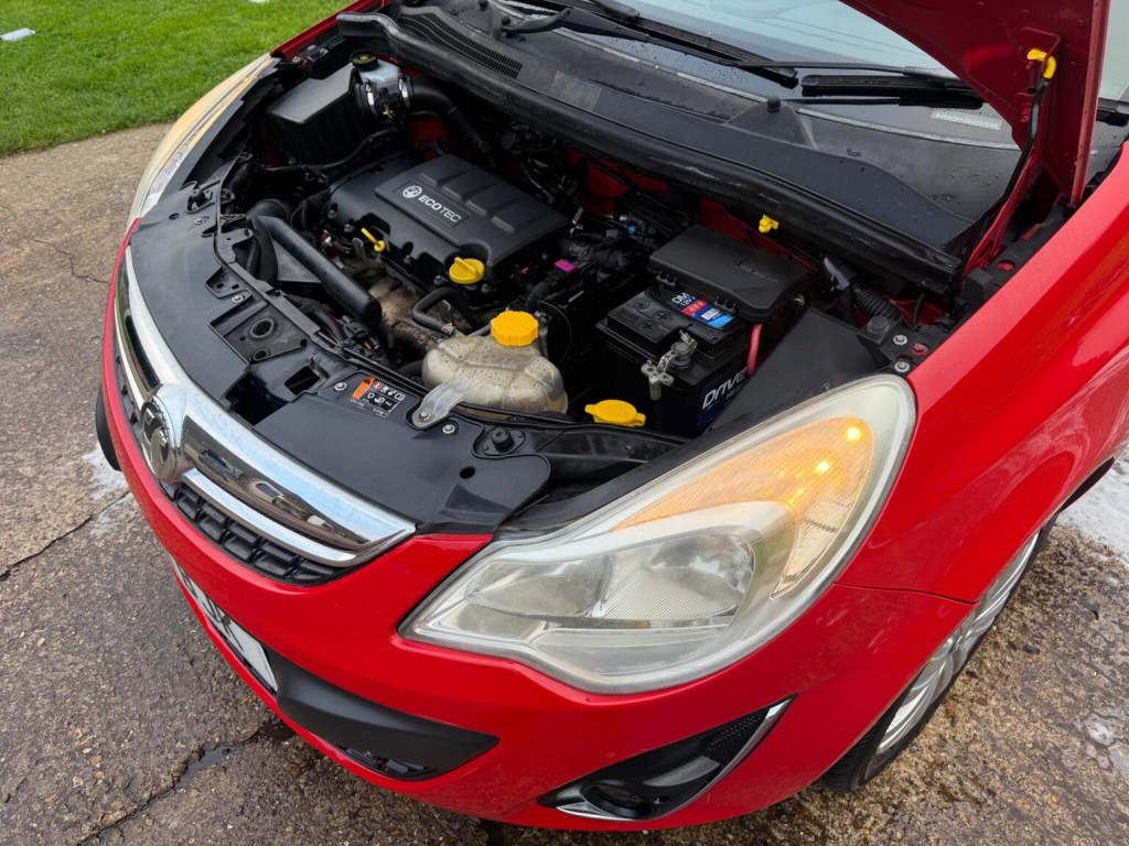 VAUXHALL CORSA