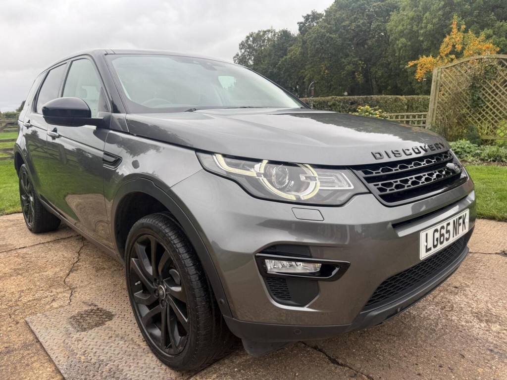 View LAND ROVER DISCOVERY SPORT 2.0 TD4 HSE Luxury Auto 4WD Euro 6 (s/s) 5dr