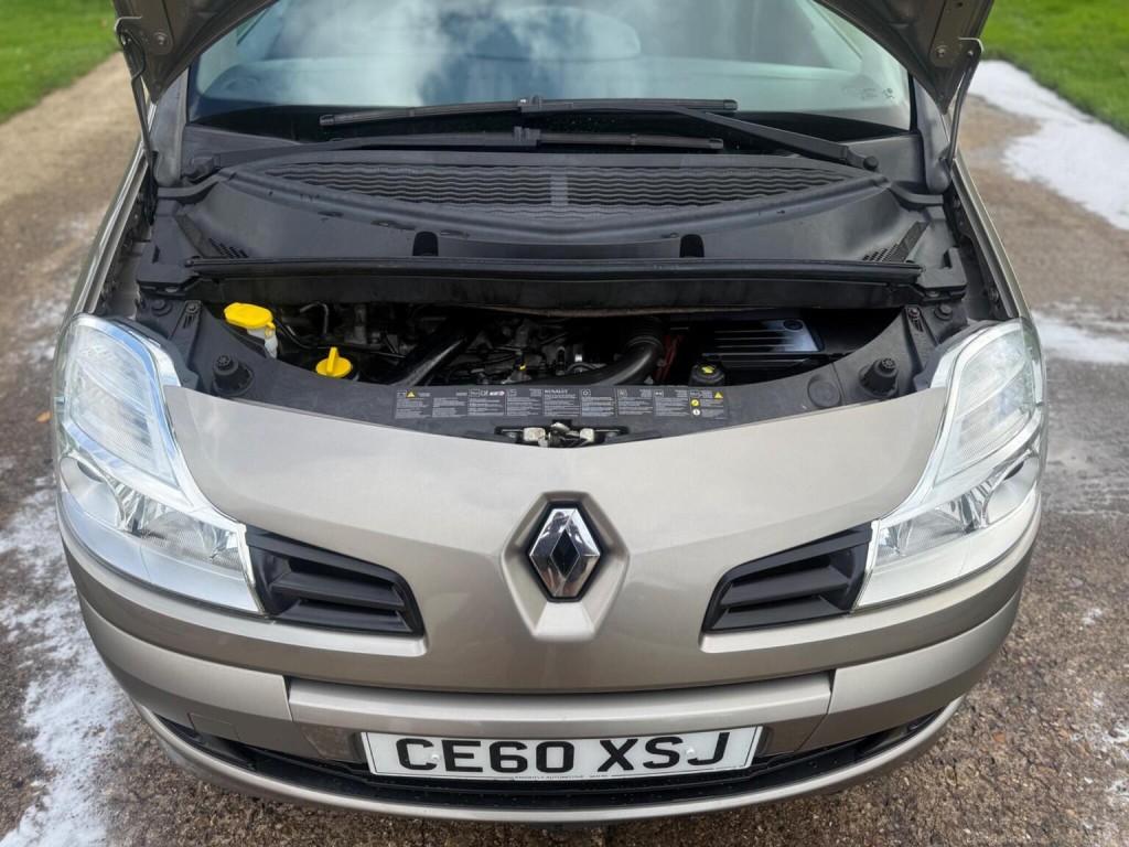 RENAULT GRAND MODUS