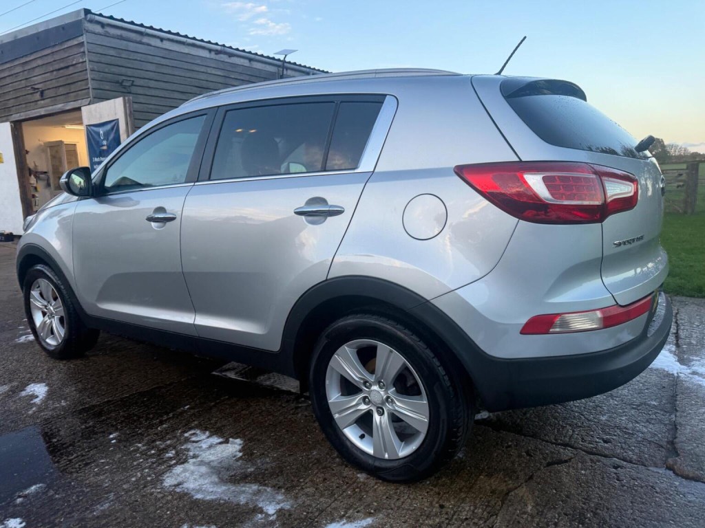 KIA SPORTAGE