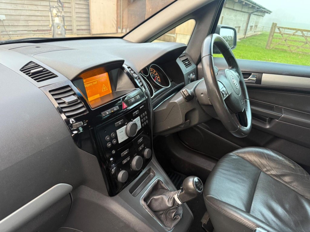 VAUXHALL ZAFIRA