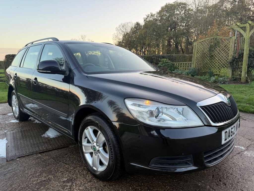 View SKODA OCTAVIA 1.6 TDI SE Euro 5 5dr