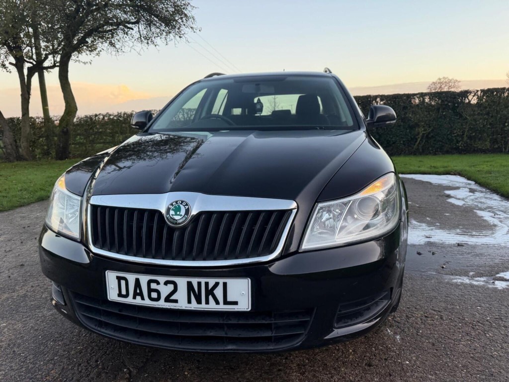 View SKODA OCTAVIA 1.6 TDI SE Euro 5 5dr