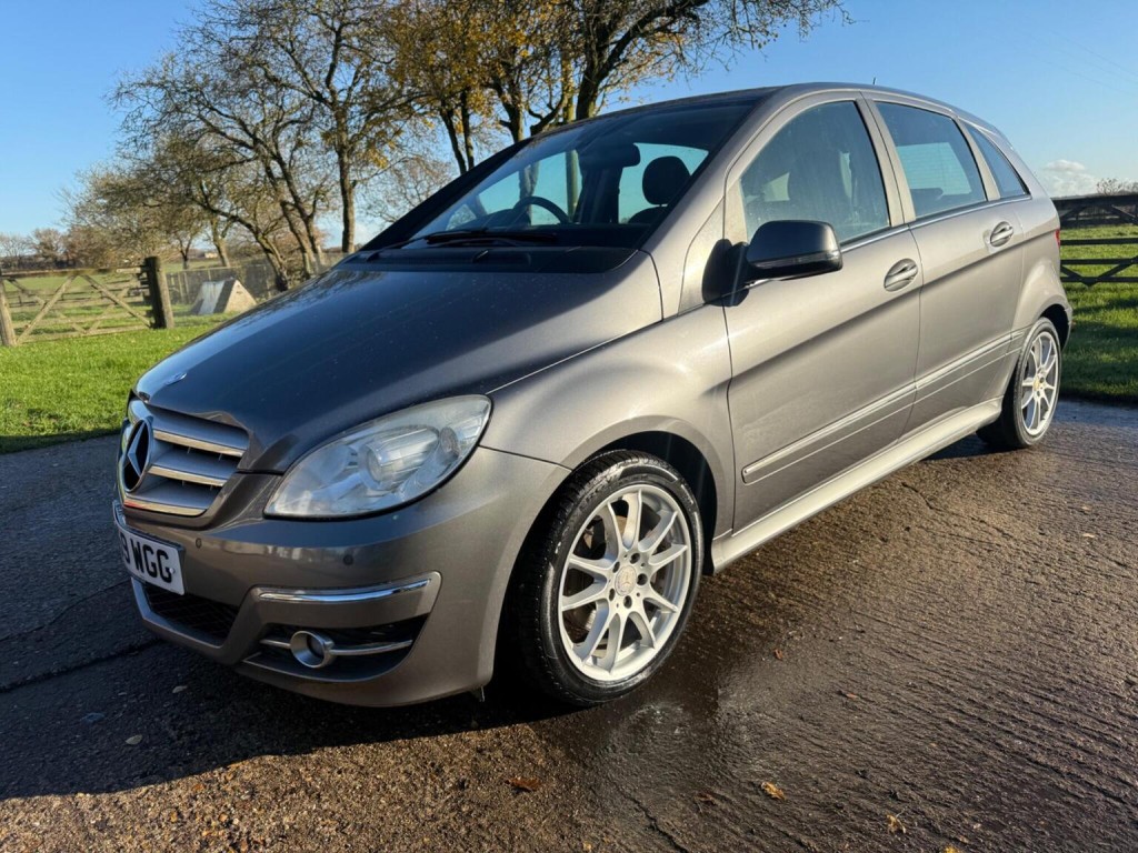 MERCEDES-BENZ B CLASS