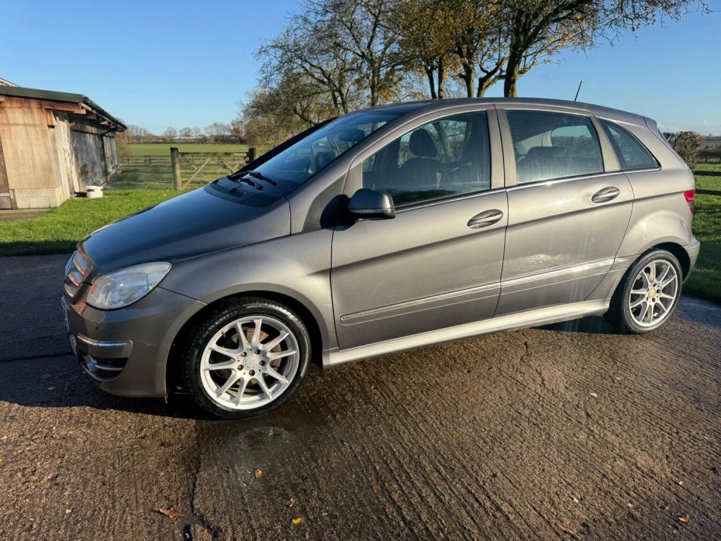 MERCEDES-BENZ B CLASS