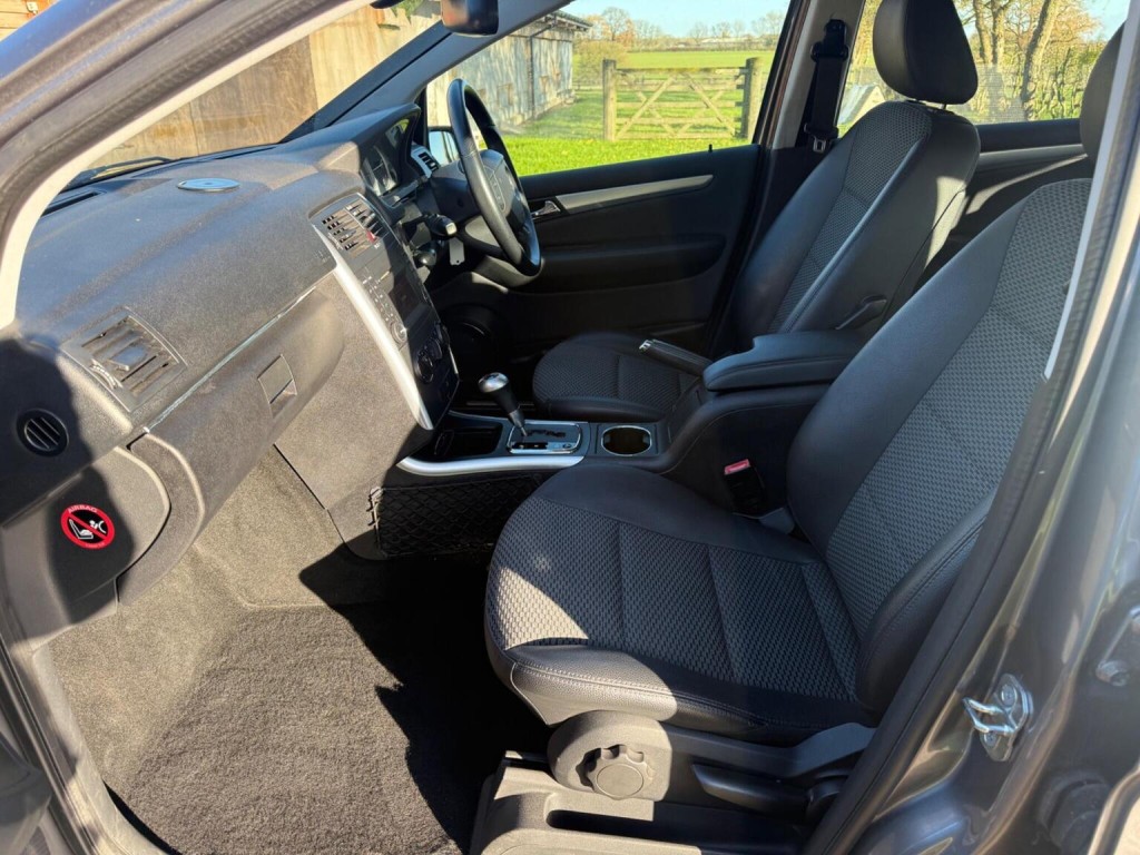 MERCEDES-BENZ B CLASS