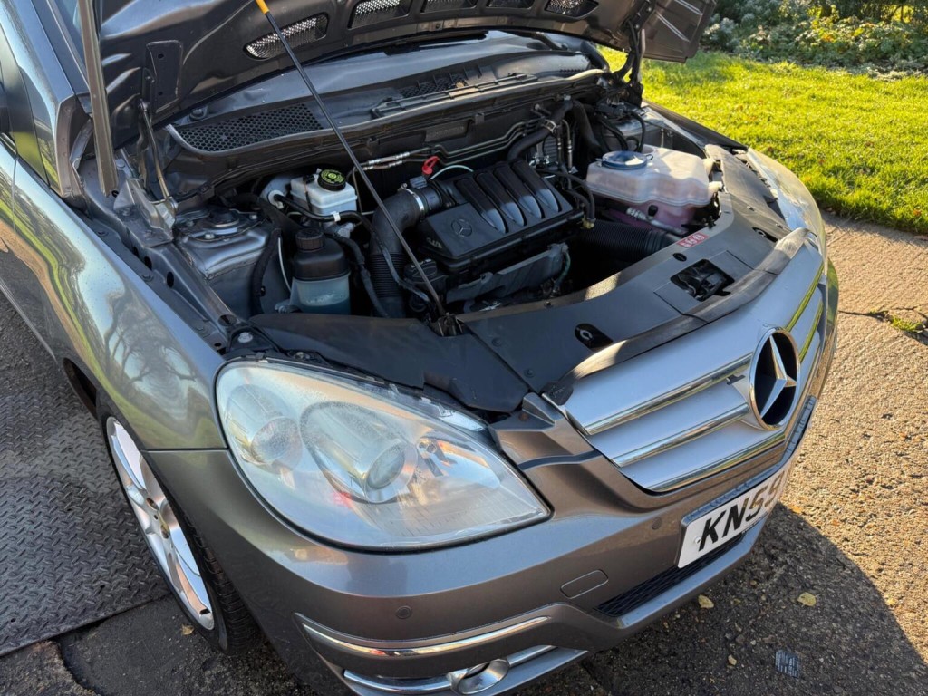 MERCEDES-BENZ B CLASS