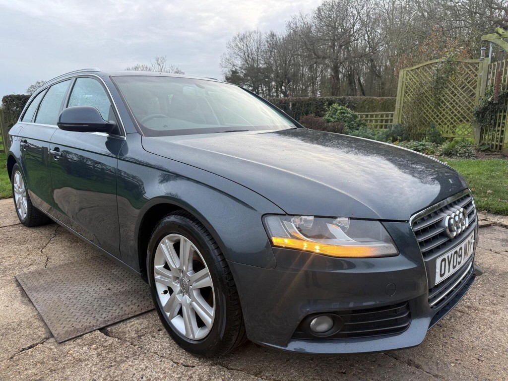 View AUDI A4 AVANT 2.0 TDI Executive SE Euro 4 5dr
