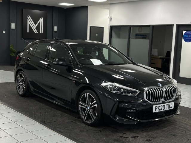 BMW 1 SERIES