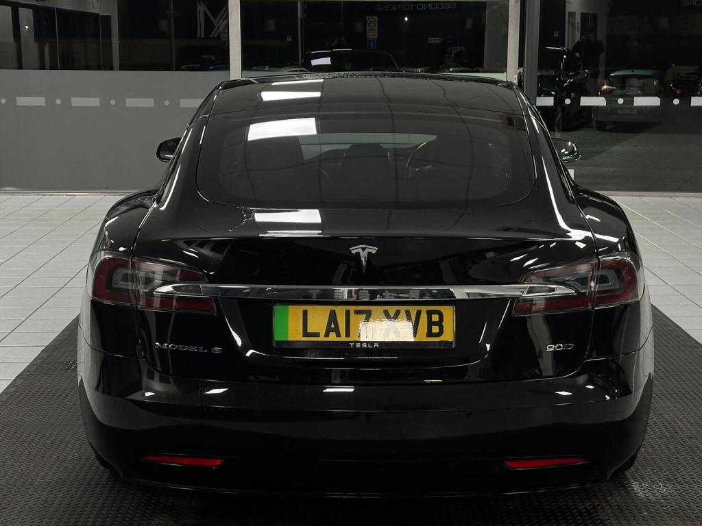 TESLA MODEL S