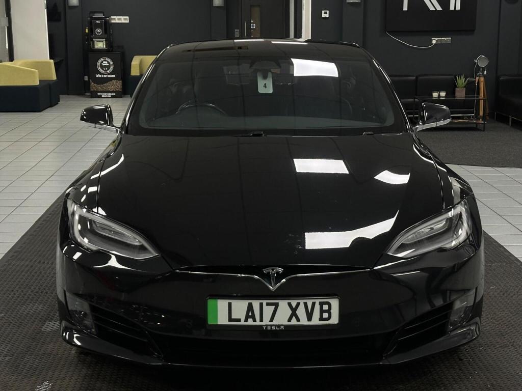 TESLA MODEL S