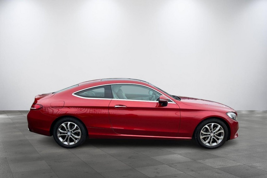 MERCEDES-BENZ C CLASS