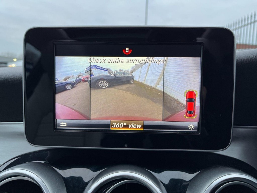 MERCEDES-BENZ C CLASS