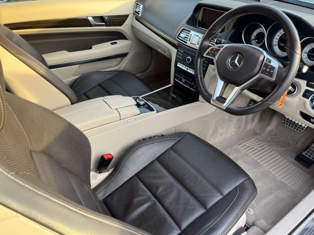 MERCEDES-BENZ E CLASS