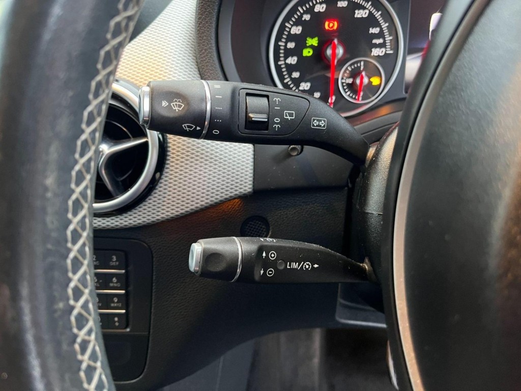 MERCEDES-BENZ B CLASS