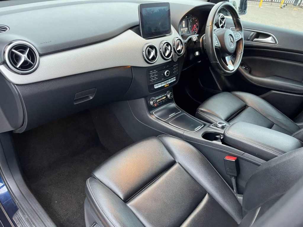 MERCEDES-BENZ B CLASS