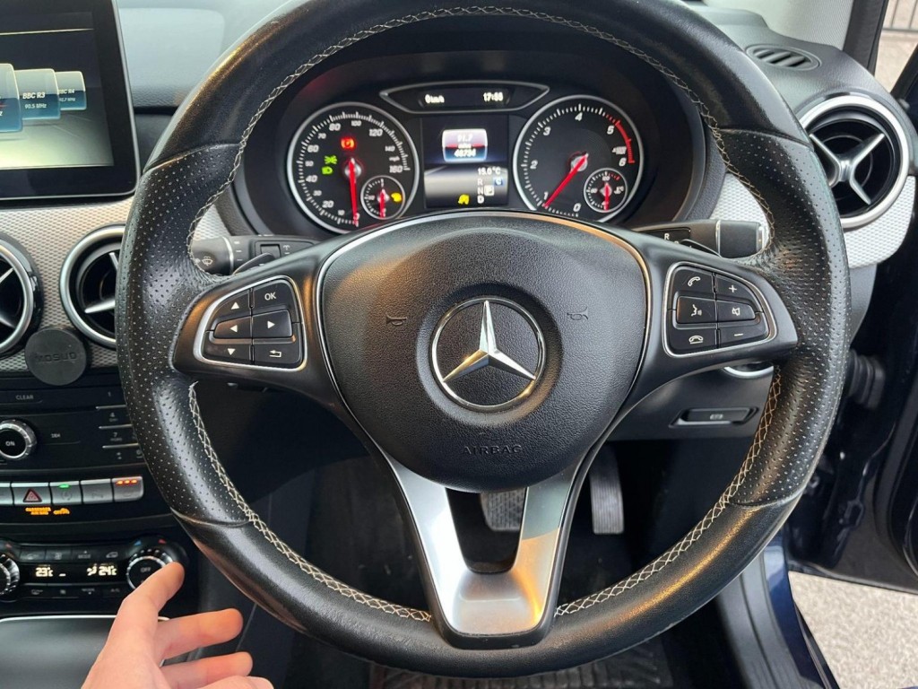 MERCEDES-BENZ B CLASS