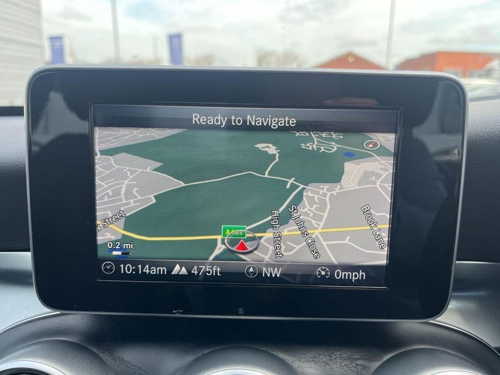 MERCEDES-BENZ C CLASS