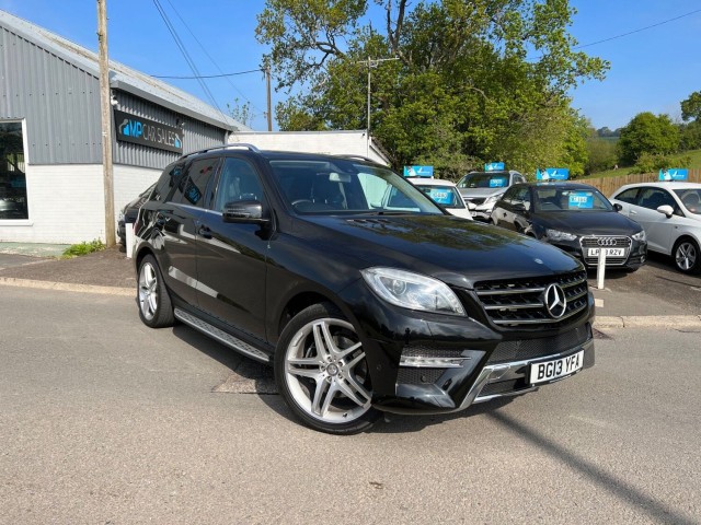 MERCEDES-BENZ M CLASS