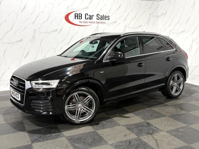 AUDI Q3