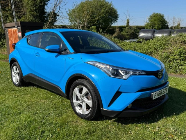 TOYOTA C-HR