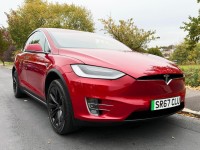 TESLA MODEL X