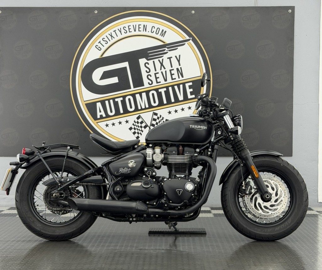TRIUMPH Bobber