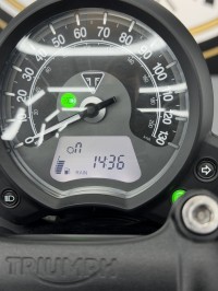 TRIUMPH Bobber