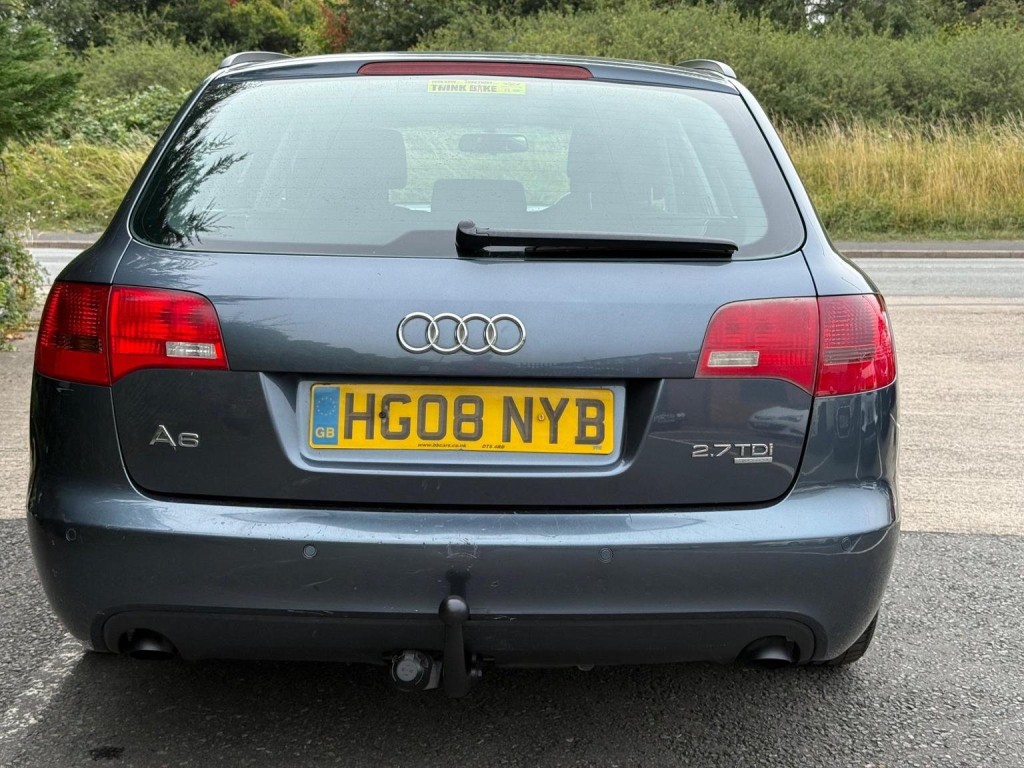 AUDI A6 AVANT