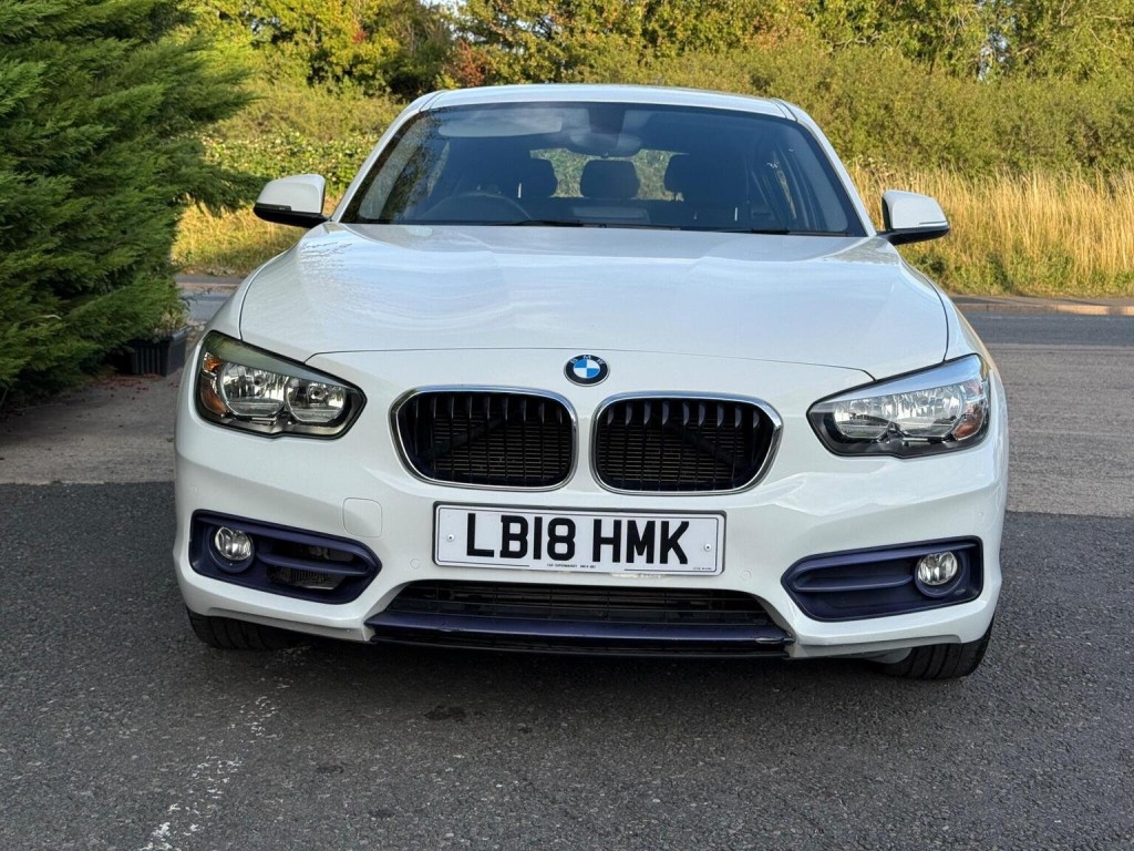 BMW 1 SERIES