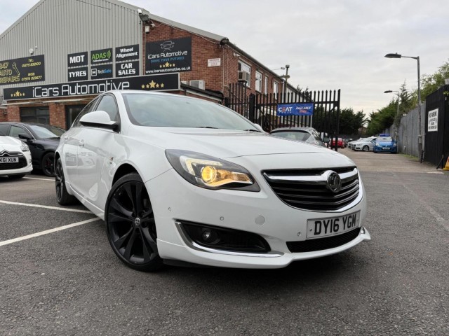 VAUXHALL INSIGNIA