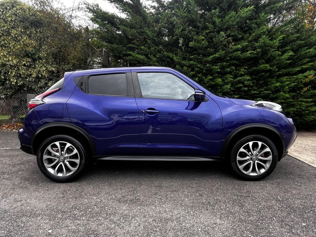 NISSAN JUKE