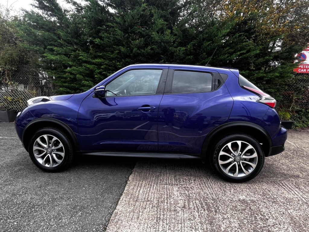 NISSAN JUKE