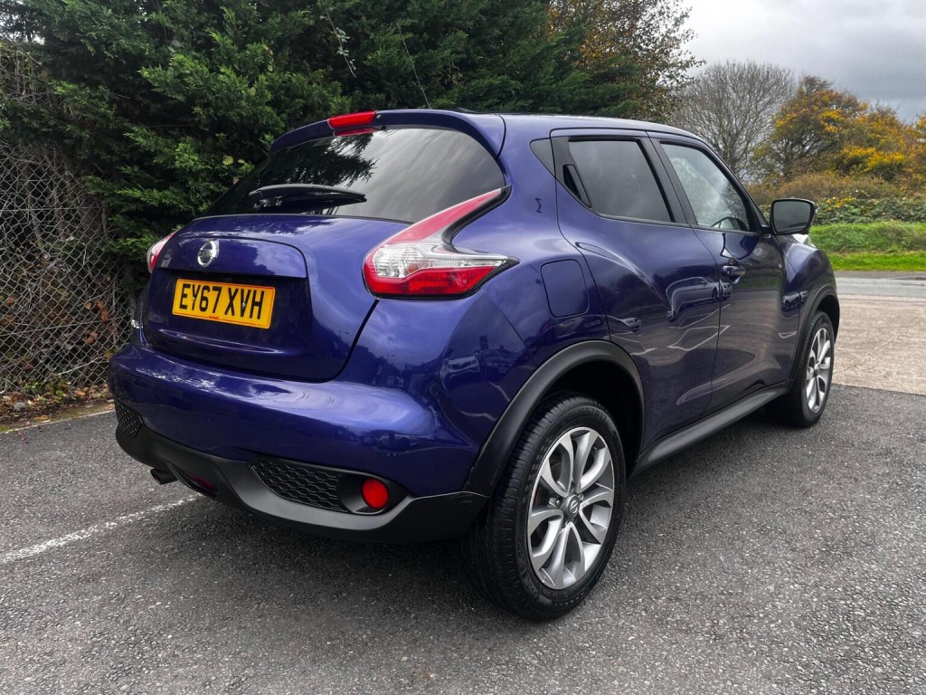 NISSAN JUKE