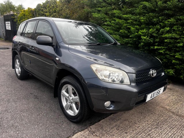 TOYOTA RAV4