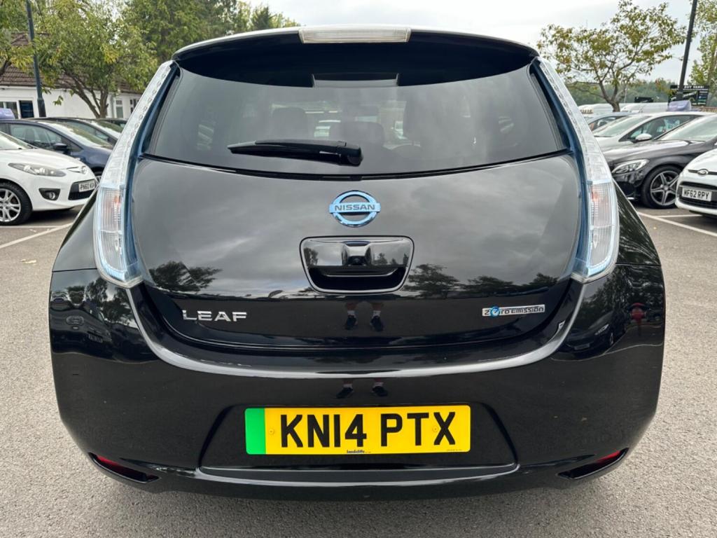 NISSAN LEAF
