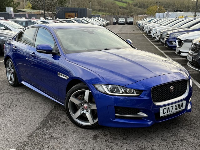 JAGUAR XE