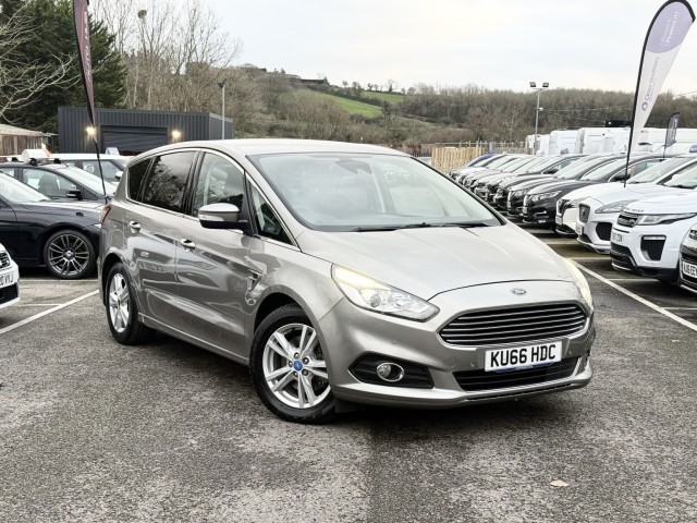 FORD S-MAX