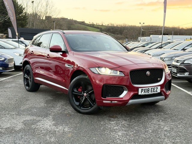 JAGUAR F-PACE