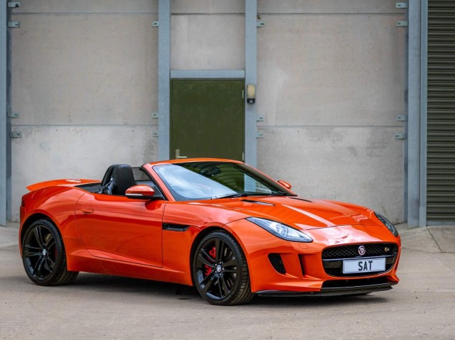 JAGUAR F-TYPE