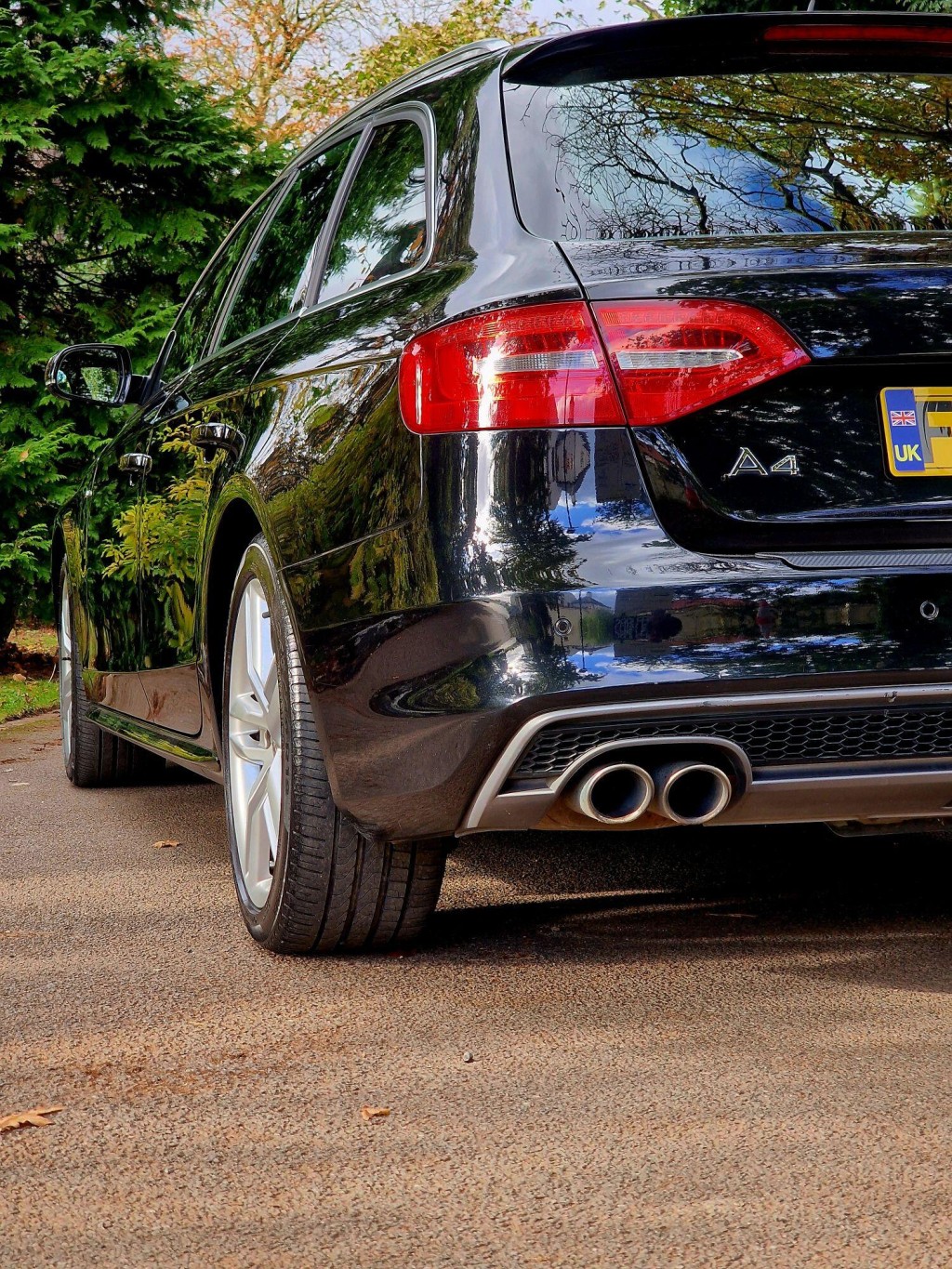 AUDI A4 AVANT