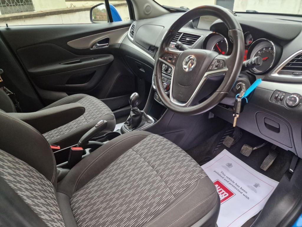 VAUXHALL MOKKA