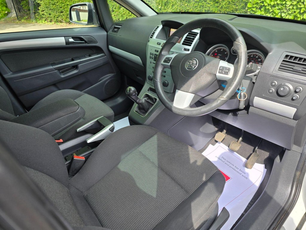 VAUXHALL ZAFIRA