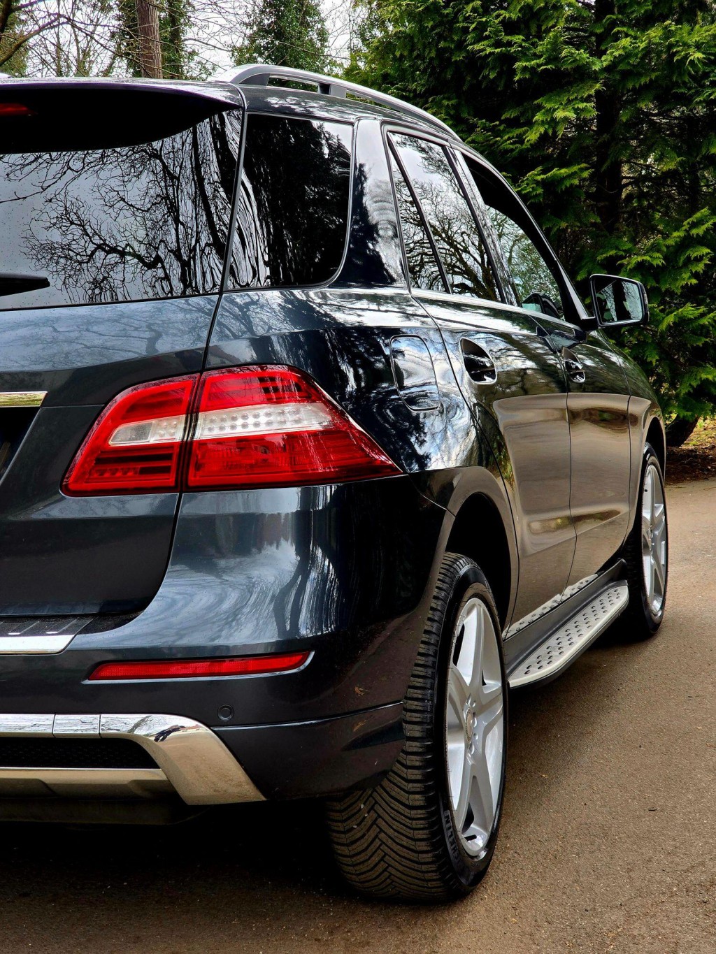 MERCEDES-BENZ M CLASS