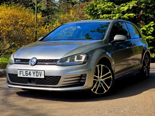 VOLKSWAGEN GOLF 2.0 TDI BlueMotion Tech GTD