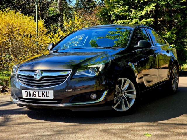 VAUXHALL INSIGNIA 1.8 i SRi Nav