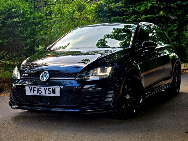 VOLKSWAGEN GOLF 2.0 TDI BlueMotion Tech GTD
