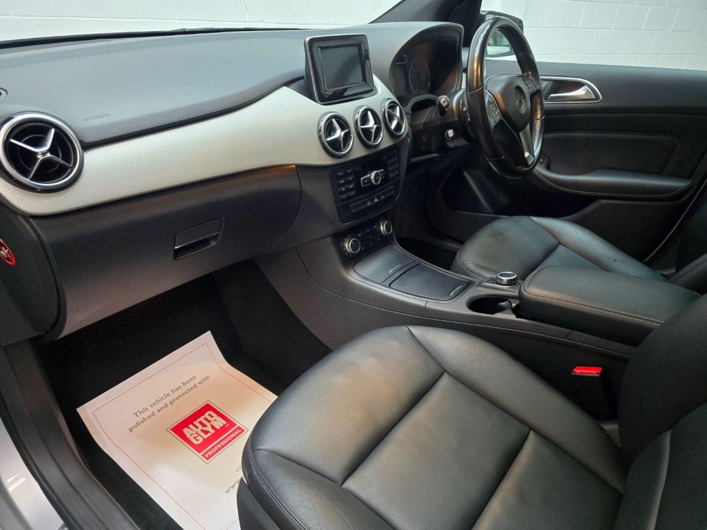 MERCEDES-BENZ B CLASS