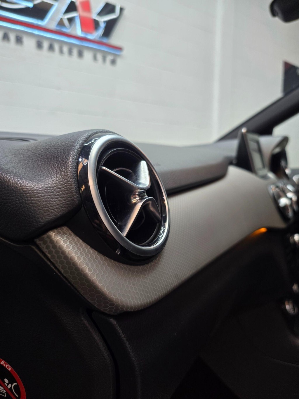 MERCEDES-BENZ B CLASS