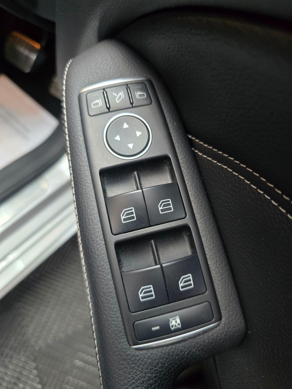 MERCEDES-BENZ B CLASS